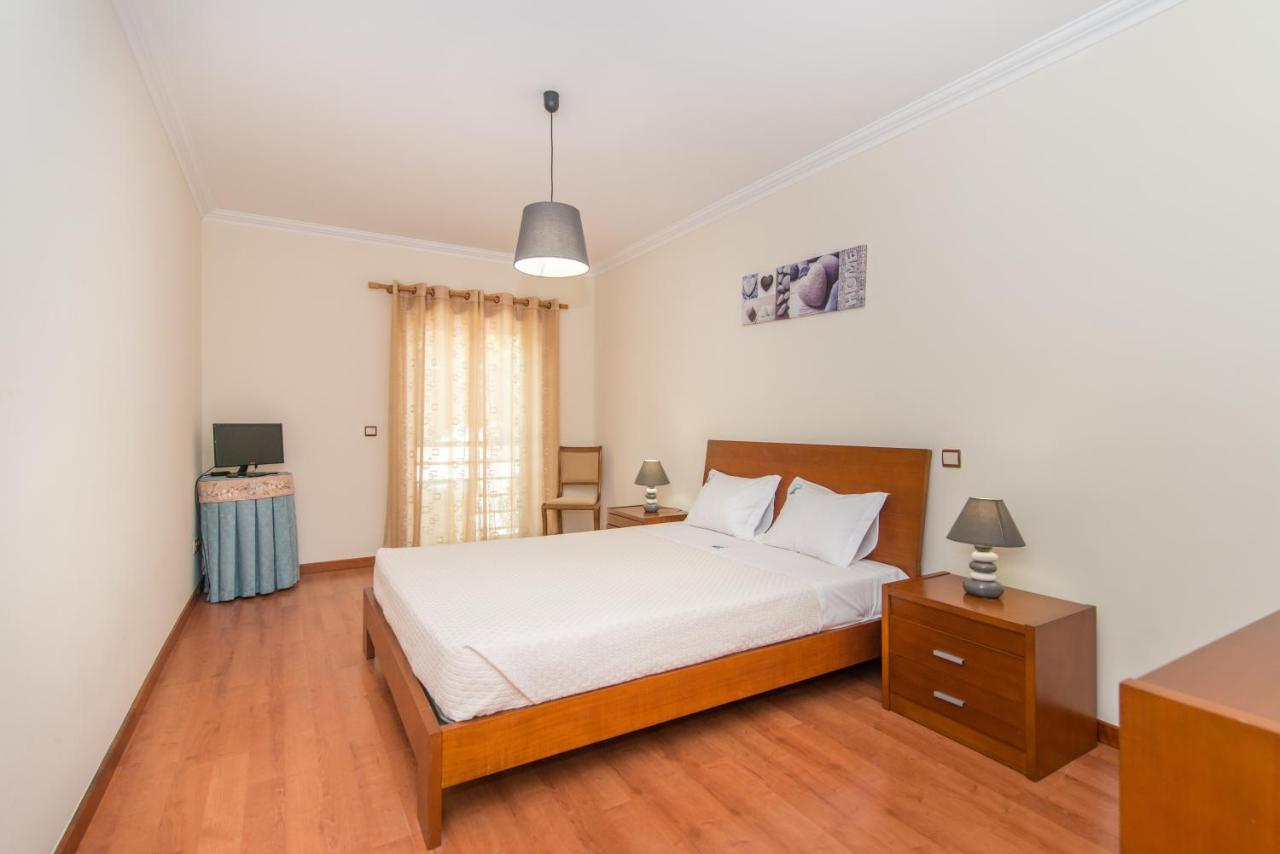 Casa Mergoux - 15 Mins Walk City Center - Quiet - Spacious Tavira Ngoại thất bức ảnh